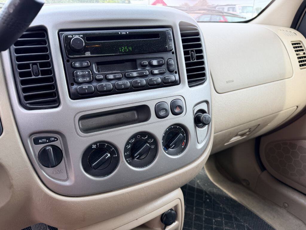 Used 2003 Ford Escape XLT AWD/4WD image 11