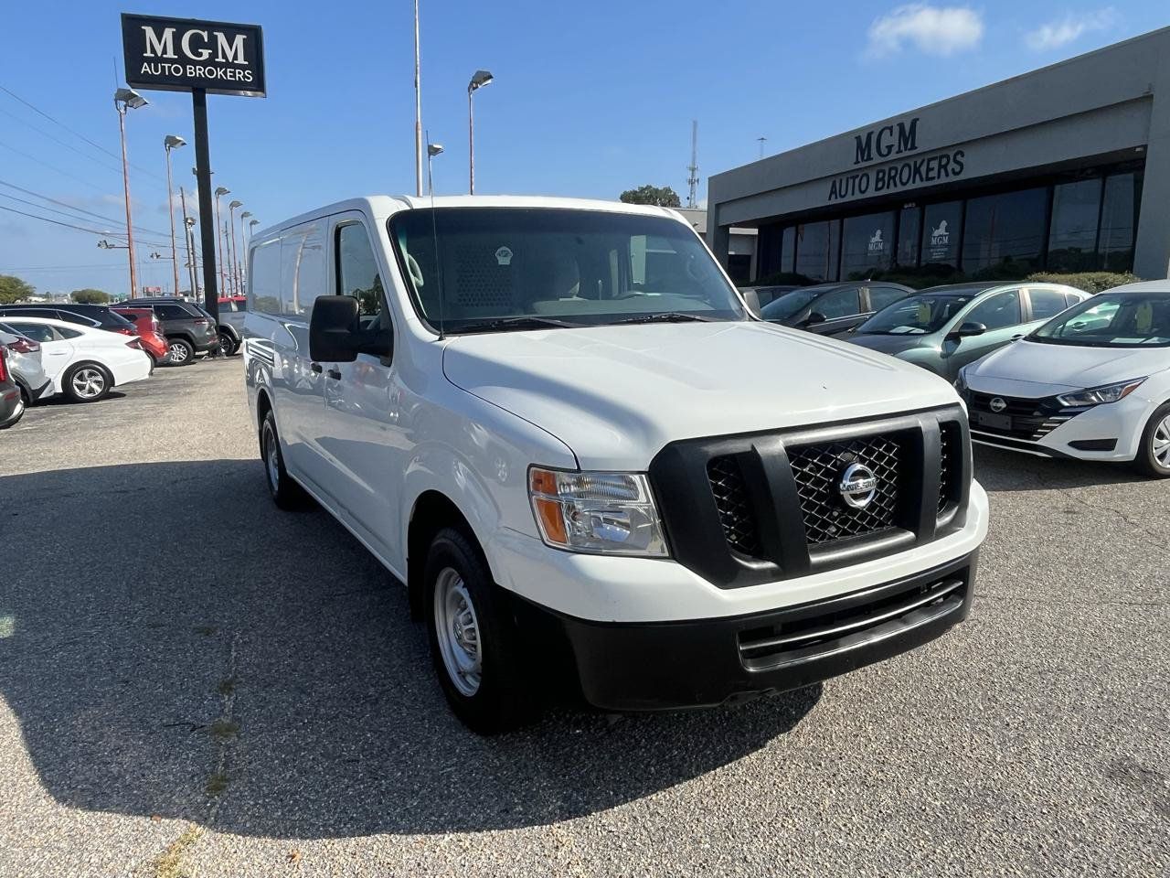 Used 2018 Nissan NV 2500 S RWD image 4