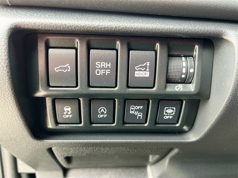 Used 2021 Subaru Forester Touring image 10