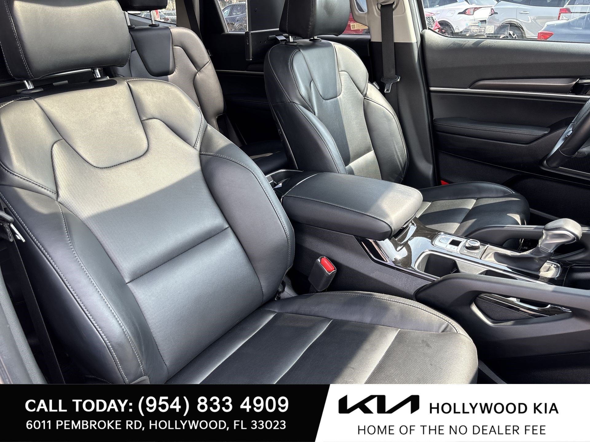 Certified 2023 Kia Telluride S w/ S Sunroof Package AWD/4WD image 27