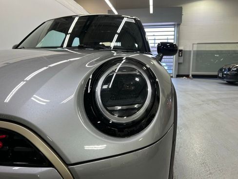 Certified 2025 MINI Cooper S image 9