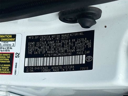 Used 2021 Toyota Camry SE FWD image 29
