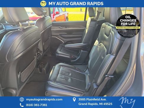 Used 2021 Jeep Grand Cherokee L Limited image 40