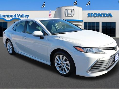 Used 2023 Toyota Camry LE image 1