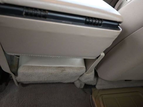 Used 2002 Ford F150 XLT image 18