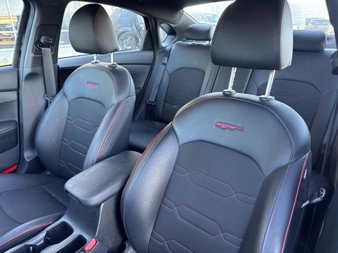 Used 2023 Kia Forte GT image 30