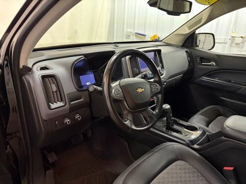 Used 2018 Chevrolet Colorado Z71 AWD/4WD image 28