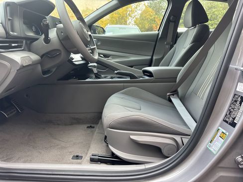 New 2026 Hyundai Elantra Sport image 9