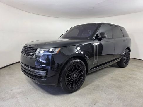 Used 2023 Land Rover Range Rover SE AWD/4WD image 8