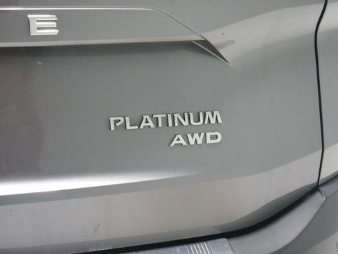 Used 2022 Nissan Rogue Platinum w/ Head-Up Display Package image 25