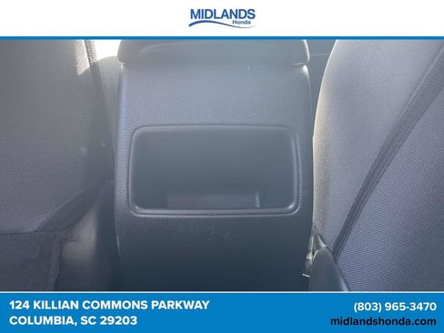 Used 2020 Toyota Corolla LE FWD image 10