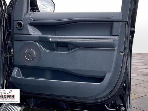 Certified 2024 Ford Expedition XLT image 23