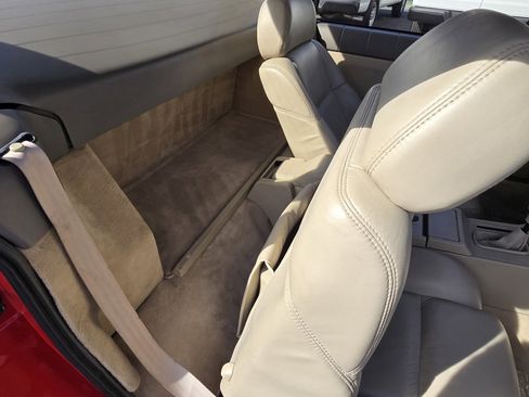 Used 1993 Cadillac Allante image 15