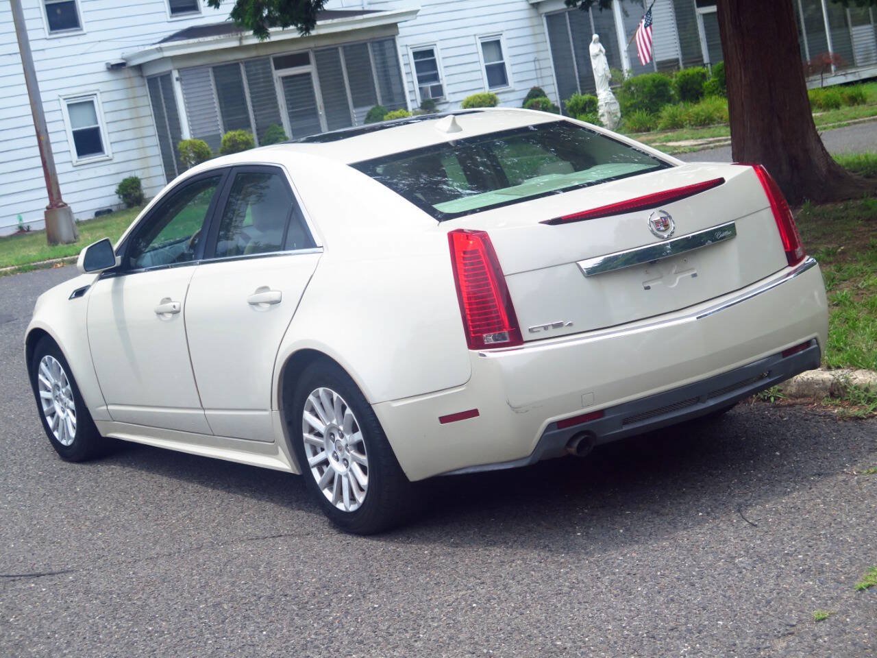 Used 2011 Cadillac CTS Luxury AWD/4WD image 24