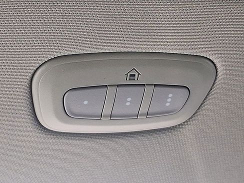 Used 2022 RAM 1500 Laramie image 32