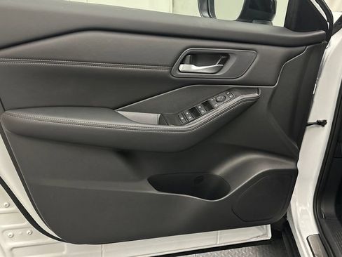 New 2026 Nissan Rogue Dark Armor AWD/4WD image 14