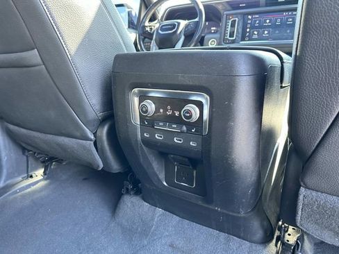 Used 2023 GMC Yukon XL Denali w/ Denali Reserve Package AWD/4WD image 15