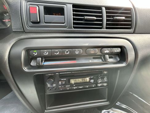Used 2000 Honda Prelude Base image 17