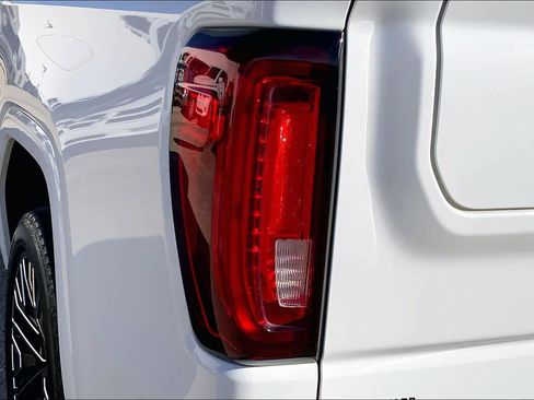 Certified 2023 GMC Sierra 1500 Denali w/ Technology Package image 27