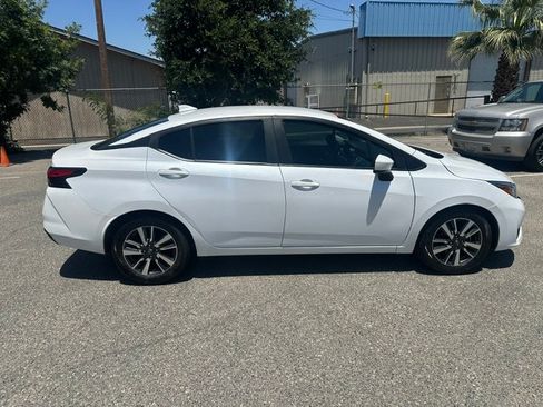 Used 2024 Nissan Versa SV FWD image 13