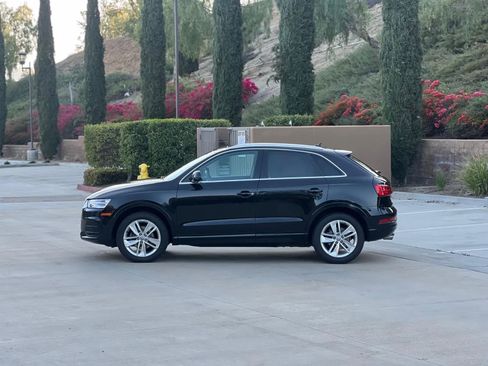 Used 2017 Audi Q3 2.0T Premium Plus w/ Premium Plus Package image 8