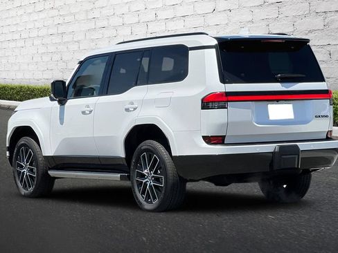 New 2026 Lexus GX 550 w/ Accessory Package (ZB) AWD/4WD image 6