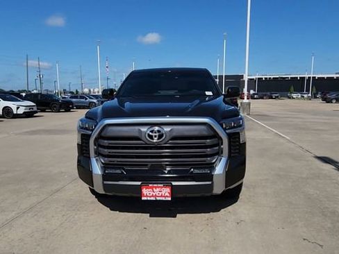 Used 2025 Toyota Tundra Limited AWD/4WD image 2