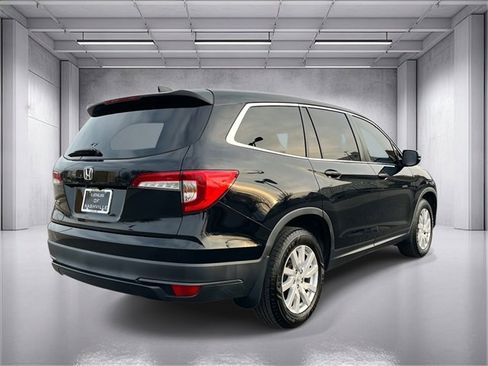 Used 2020 Honda Pilot LX image 3