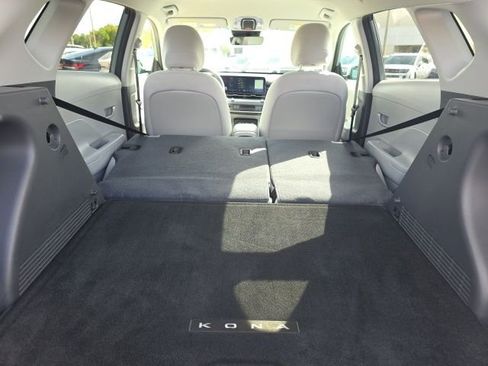 Certified 2024 Hyundai Kona SEL w/ Convenience Package image 23