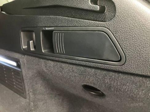 Used 2018 Audi Q5 2.0T Premium Plus w/ Premium Plus Package image 31