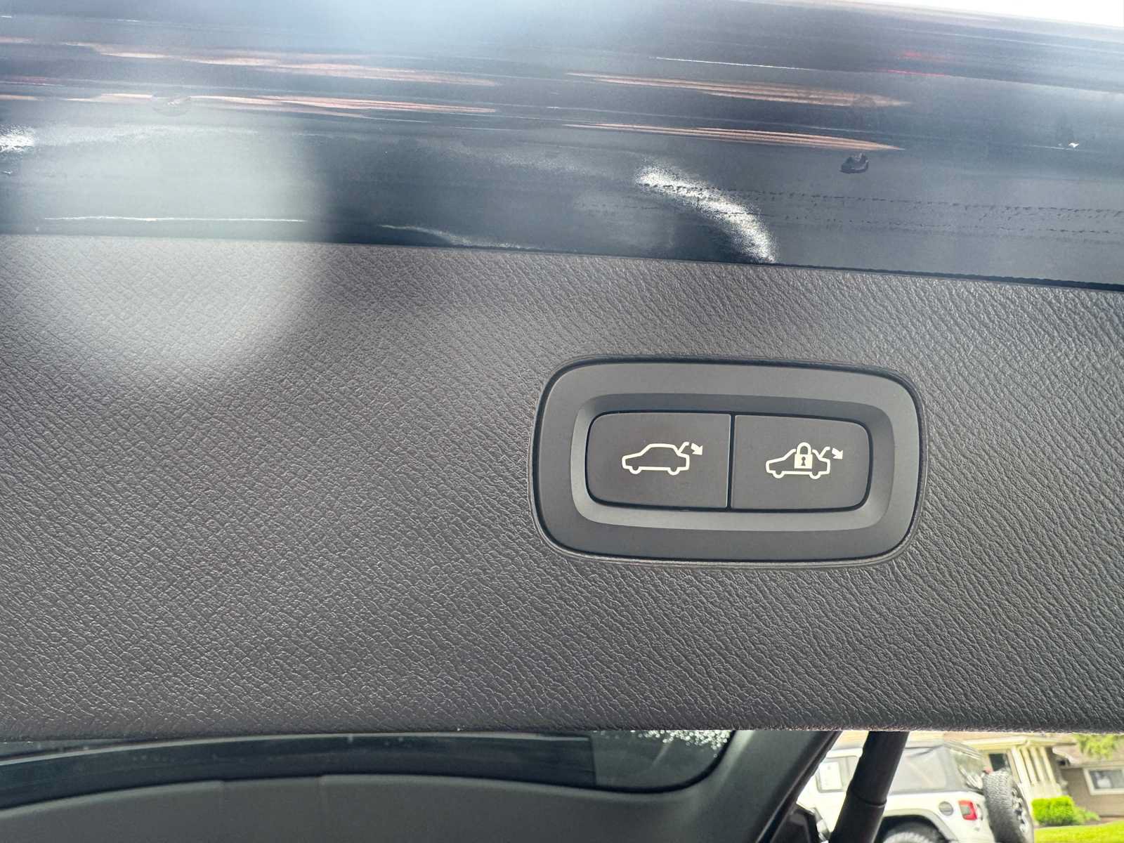 Used 2020 Volvo XC90 T6 Inscription AWD/4WD image 28