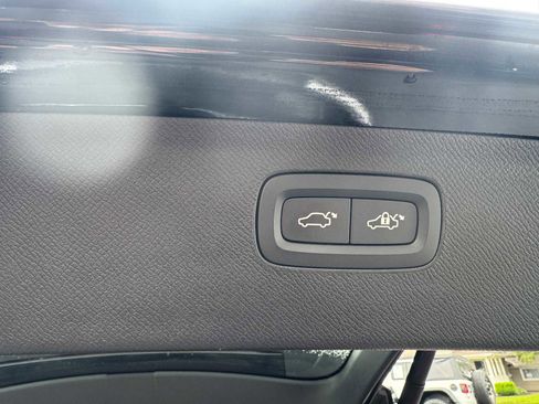 Used 2020 Volvo XC90 T6 Inscription AWD/4WD image 28
