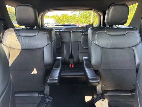 Used 2022 Ford Explorer ST w/ ST Street Pack AWD/4WD image 28