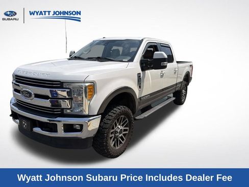 Used 2017 Ford F250 Lariat w/ Lariat Ultimate Package AWD/4WD image 15
