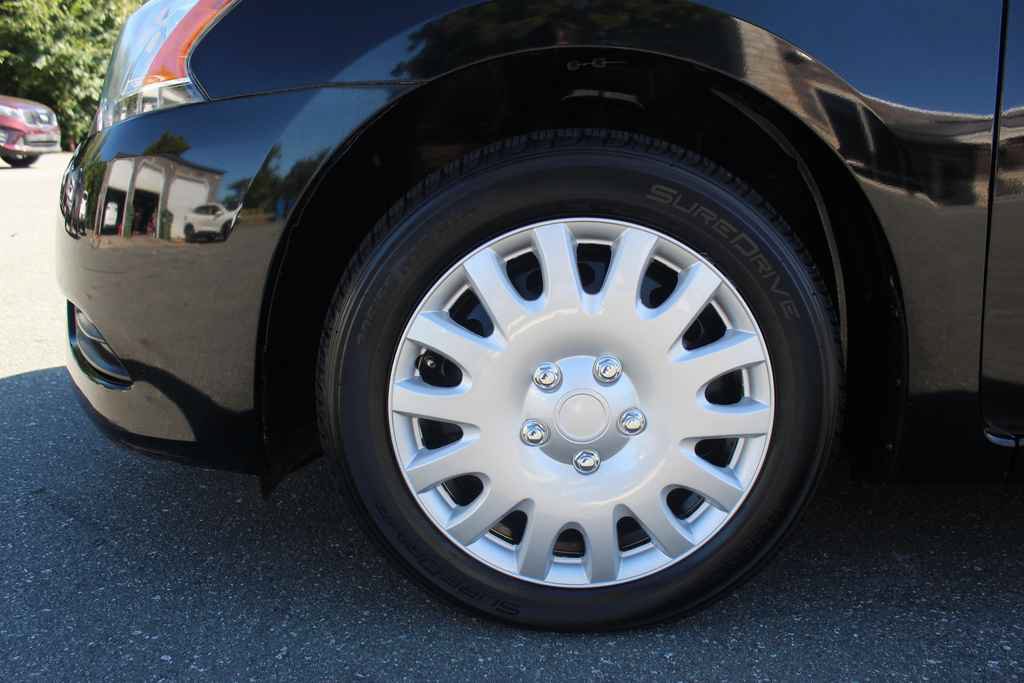 Used 2013 Nissan Sentra S FWD image 30