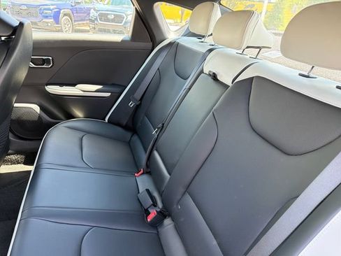 New 2026 Kia K4 EX FWD image 21
