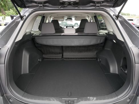 Certified 2024 Toyota RAV4 XLE AWD/4WD image 18