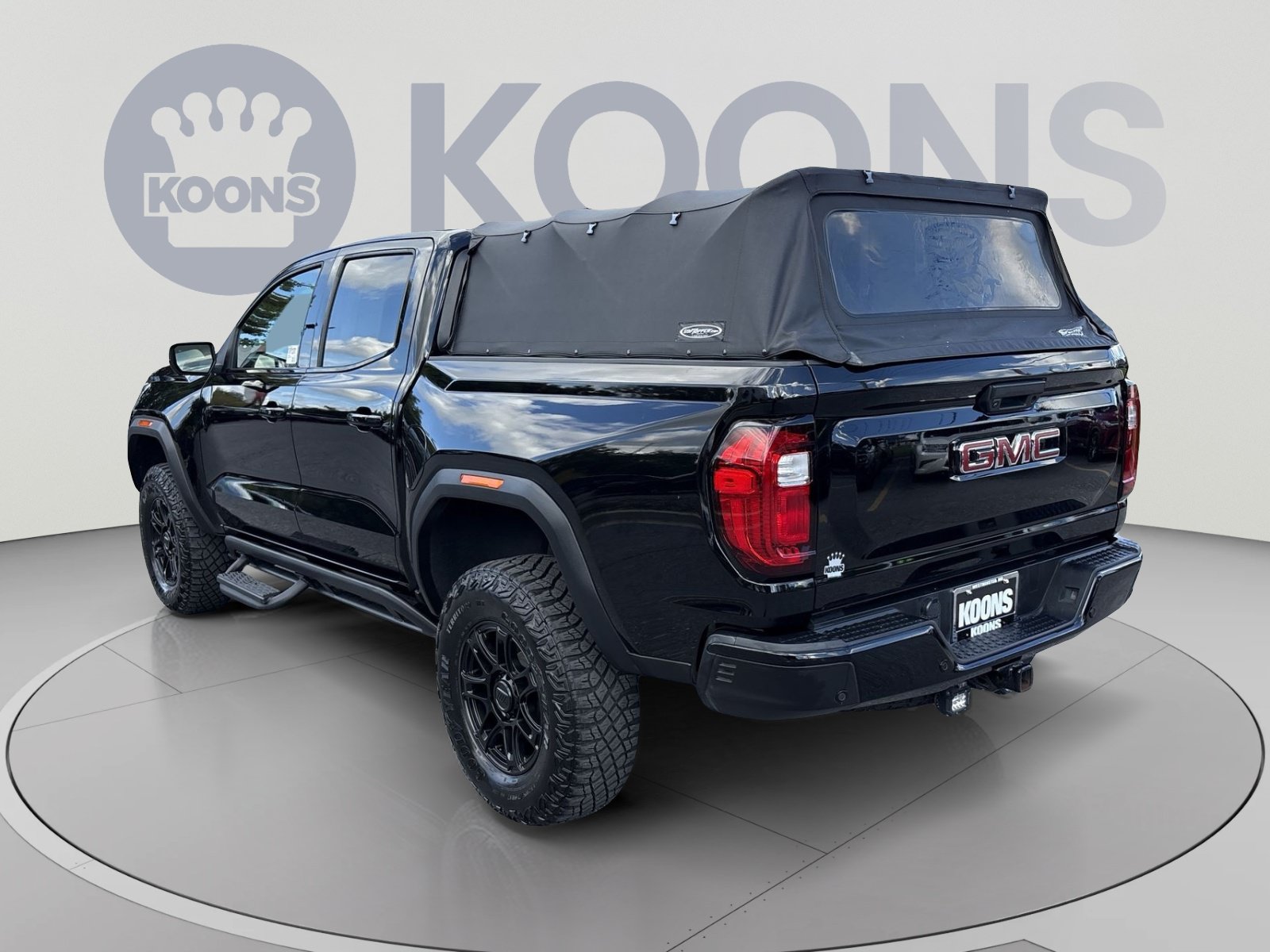 Used 2023 GMC Canyon AT4X AWD/4WD image 4