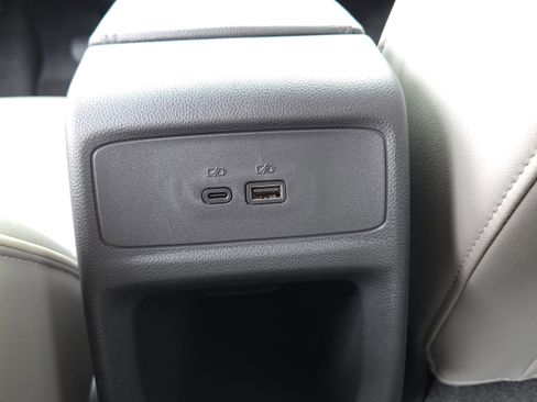 New 2026 Buick Envista Avenir FWD image 13