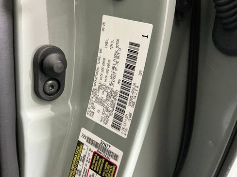 Used 2026 Toyota Sequoia Limited AWD/4WD image 36