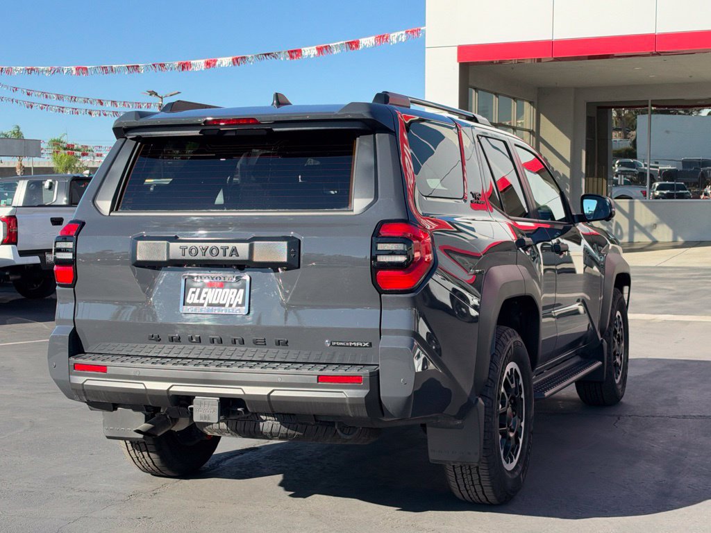 Certified 2026 Toyota 4Runner TRD Off-Road Premium AWD/4WD image 10