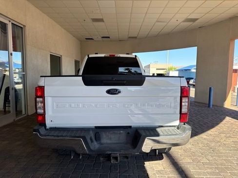 Used 2022 Ford F350 XLT AWD/4WD image 3