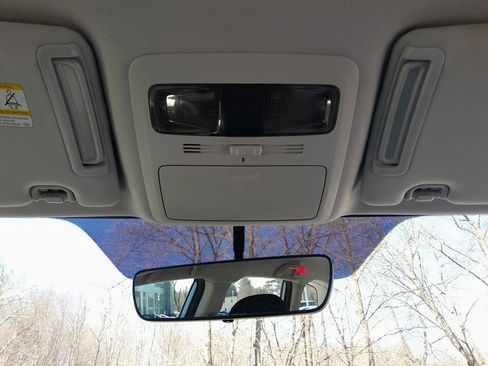 Used 2017 Subaru Forester 2.5i image 36