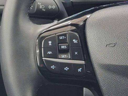 Used 2022 Ford Escape SEL image 28