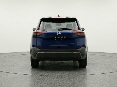 Used 2025 Nissan Rogue SV AWD/4WD image 7