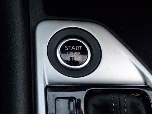 Used 2024 Nissan Sentra SV image 21