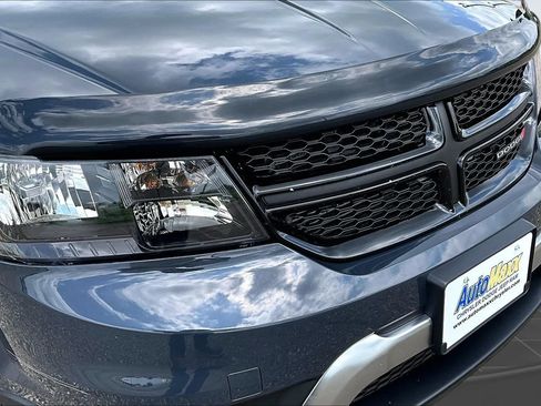 Used 2018 Dodge Journey Crossroad AWD/4WD image 31