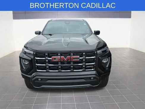 Used 2024 GMC Canyon AT4 w/ Technology Package AWD/4WD image 2