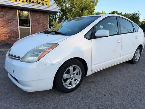 Used 2006 Toyota Prius FWD image 2