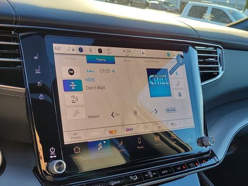 New 2026 Jeep Grand Wagoneer Limited image 25